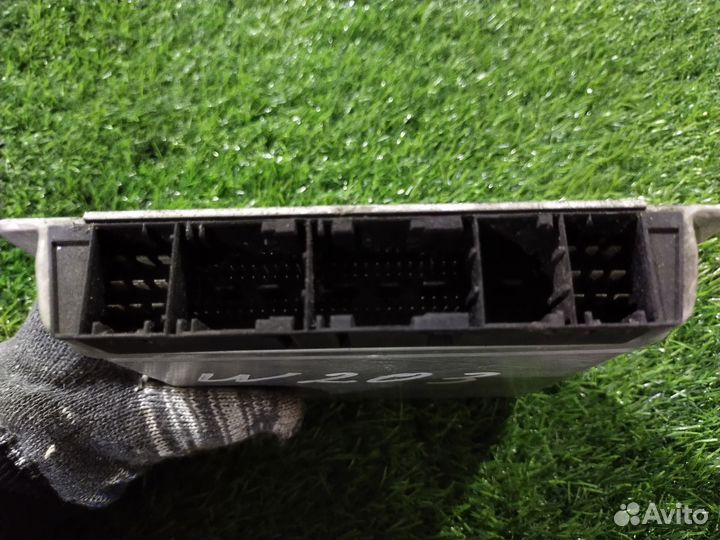 Блок управления двигателем Mercedes C-Class (W203)