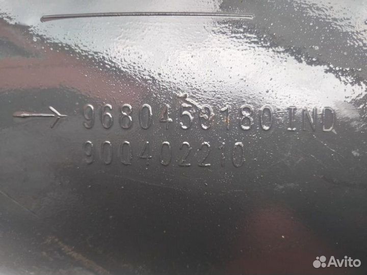 Подкрылок передний левый Peugeot Partner 1.6