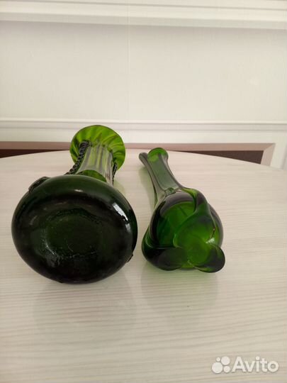 Вазы цветное зеленое стекло