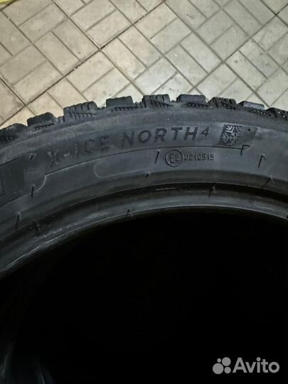 Michelin X-Ice North 4 235/45 R18