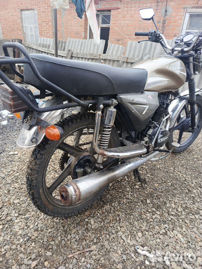 Мотоцикл мопед скутер