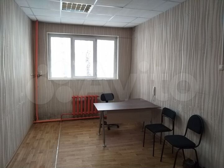 Здание 360 м² с участком 18 соток