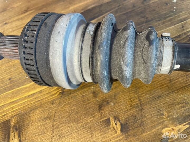 Привод задний полуось шруз задний левый Bmw 3 E90