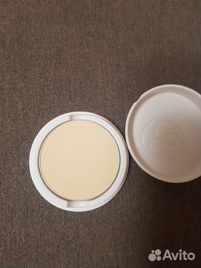 Пудра увлажняющая с коллагеном