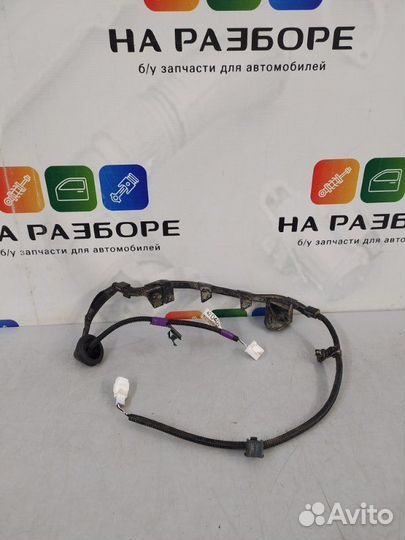 Проводка бампера задняя Toyota Rav4 XA40 3ZR-FE