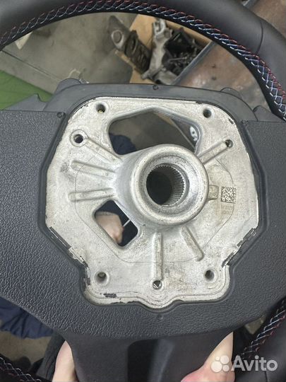 Руль BMW 5 G30 M-pack