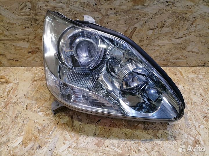 Фара правая Lexus LS430 Toyota Celsior rest ксенон