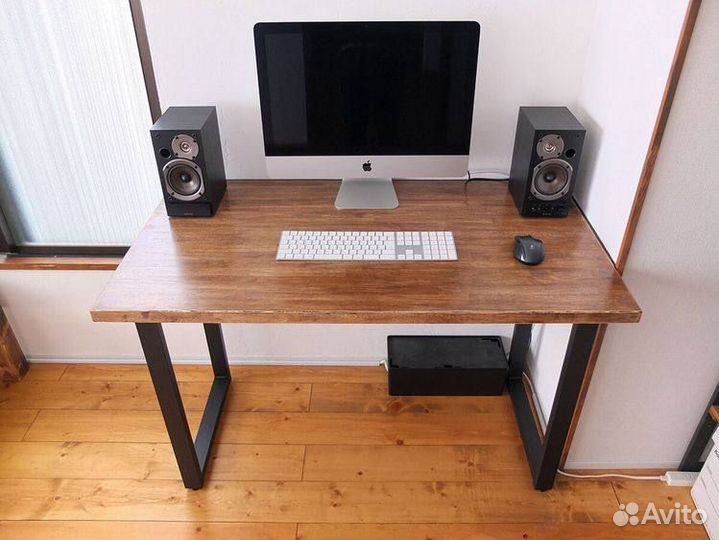 Стол компьютерный