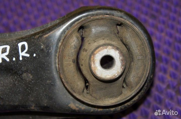 Ступица Mitsubishi Lancer Cedia