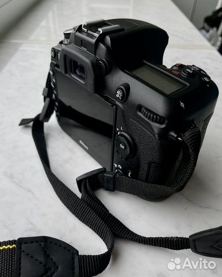 Зеркальный фотоаппарат nikon d7500