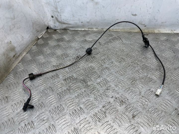 Датчик ABS задний Mazda 3 BM zmde 2013