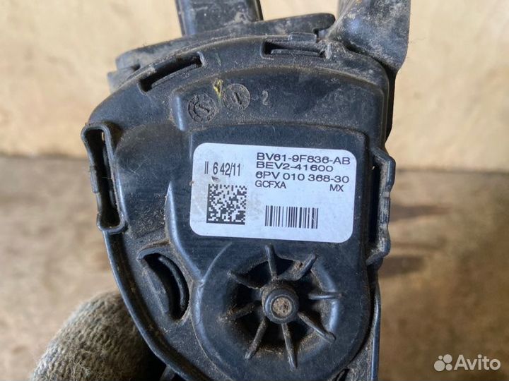 Педаль газа Ford Focus 3 2010-2019