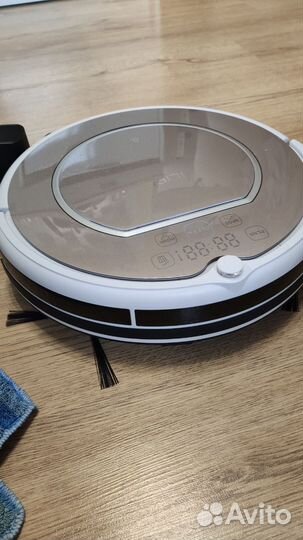 Робот пылесос ilife v55 pro