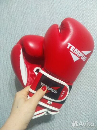 Боксерские перчатки размер 8