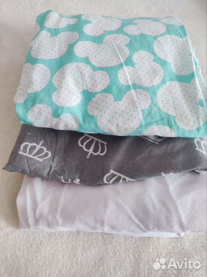 2 простыни на круглую кроватку+ непромокайка