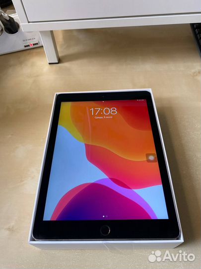 iPad Air 2 (32gb, WiFi)