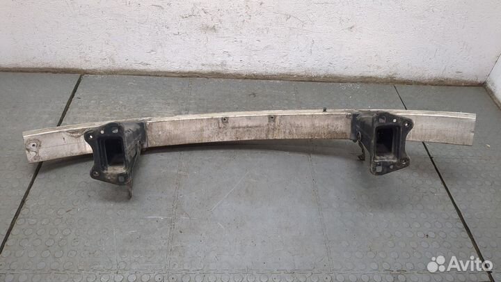 Усилитель бампера передний Mercedes ML W164