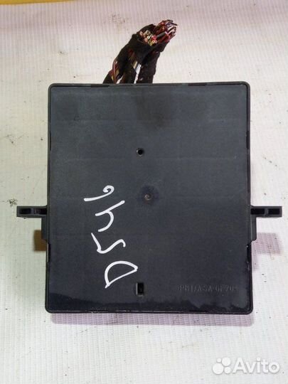 Блок управления бортовой сетью Audi Audi A6 C6 2.0