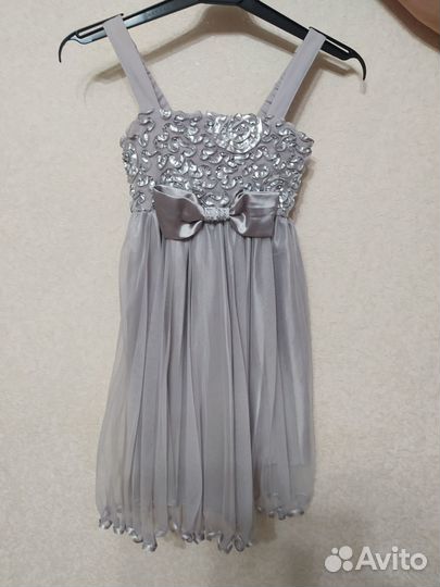 Нарядное платье для девочки 2-3 года