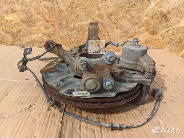 Кулак поворотный передний левый Hyundai Tucson 3