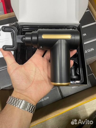 Массажер пистолет