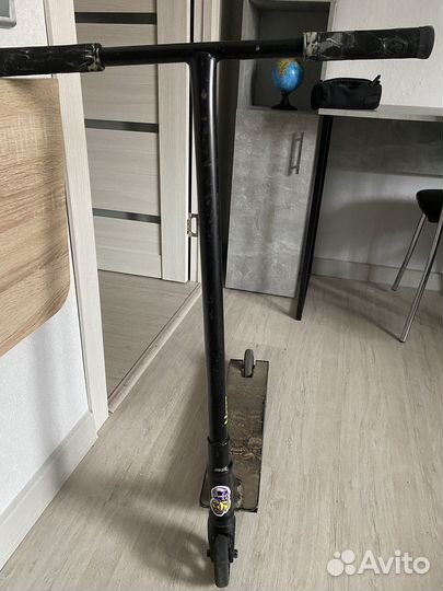 Трюковой самокат tech team voodoo