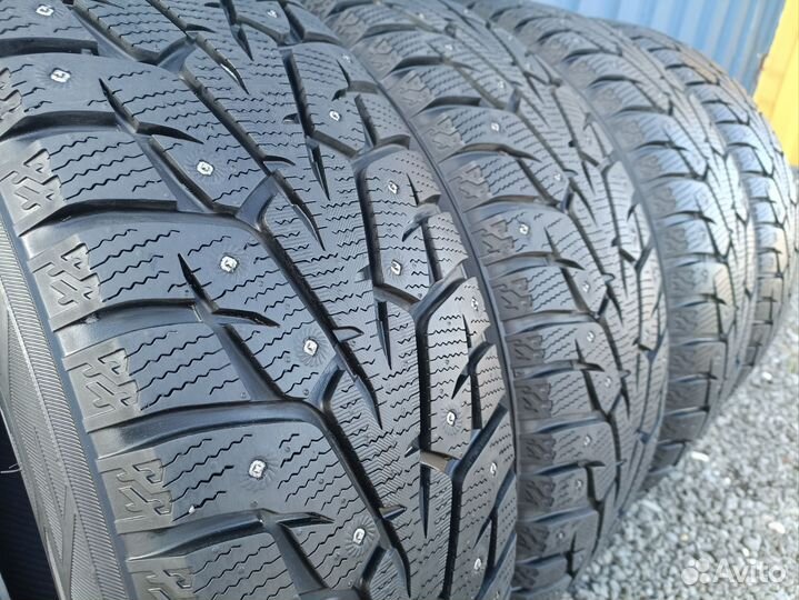 Yokohama Ice Guard IG55 225/55 R18 102T