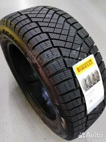 Pirelli Winter Ice Zero 225/60 R17 103H