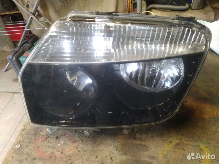 Фара левая renault duster