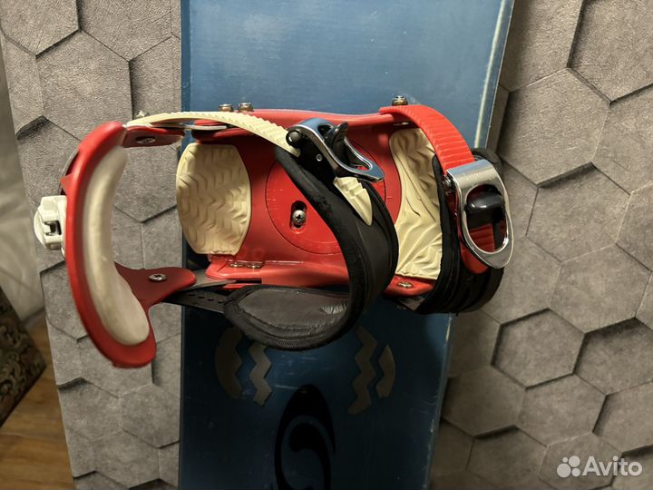 Сноуборд solomon с креплениями комплект