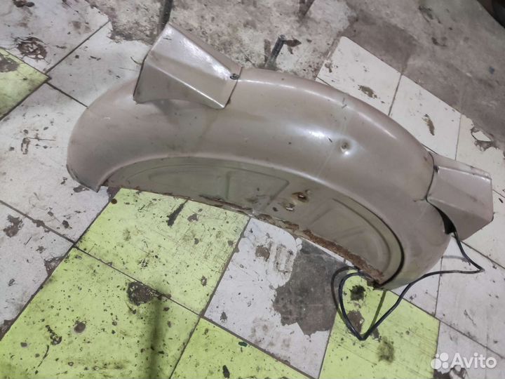 Крыло коляски днепр