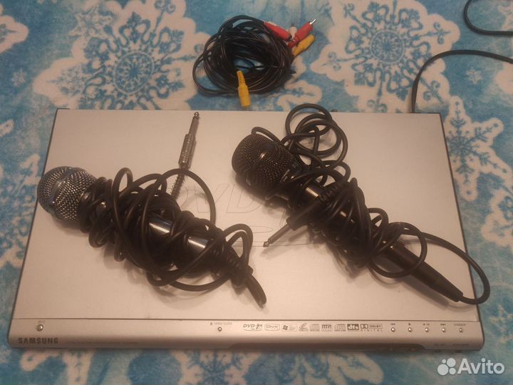 Dvd плеер с караоке Samsung