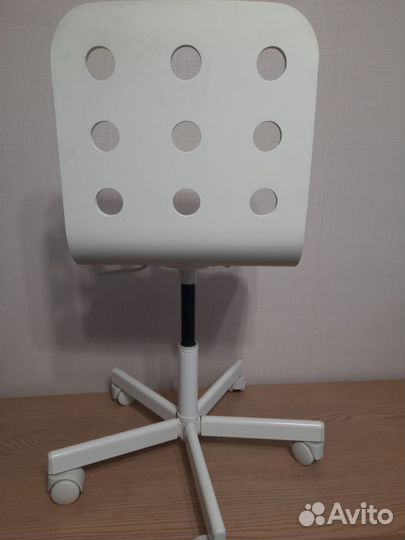 Компьютерный стул детский IKEA