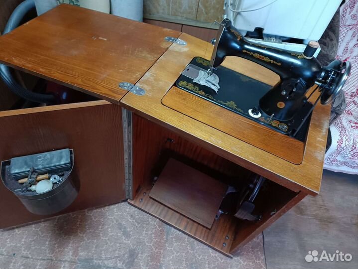 Швейная машина Подольск