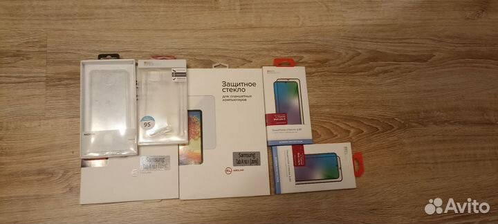 Аксессуары для планшетов / смартфонов