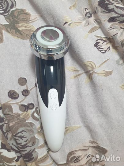 Массажер для лица