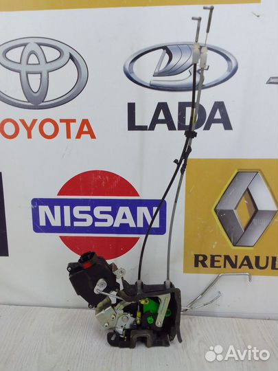 Замок перед двери Kia RIO 2 Прав