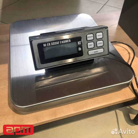 Напольные весы M-ER 333 AF 