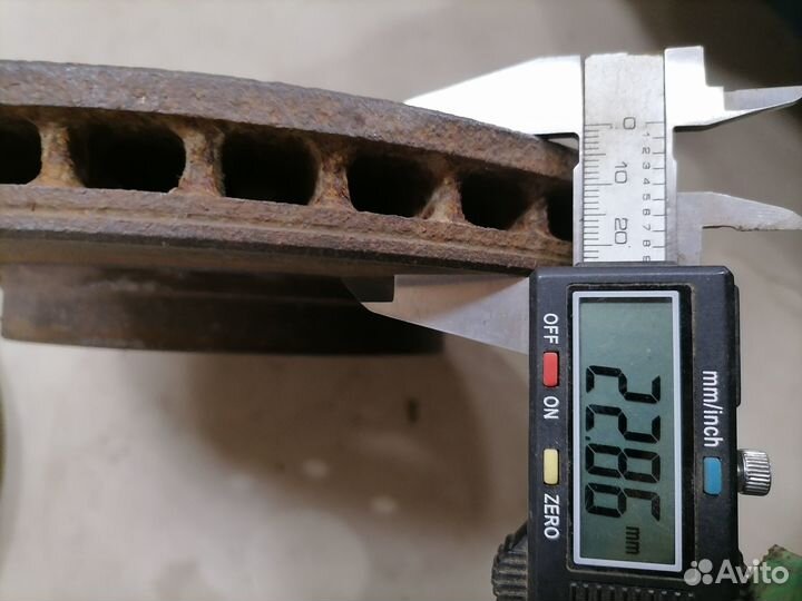 Тормозной диск передний Opel Vectra A 1988-1995