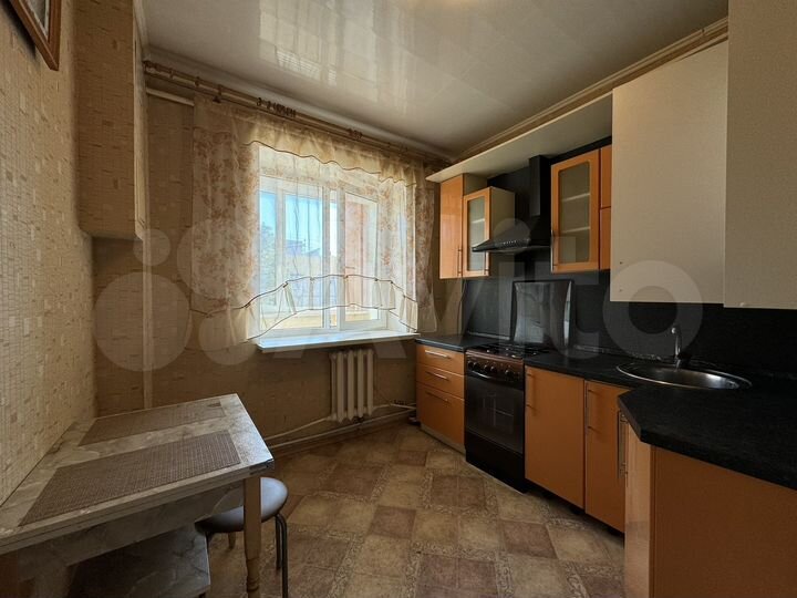 1-к. квартира, 50 м², 4/5 эт.