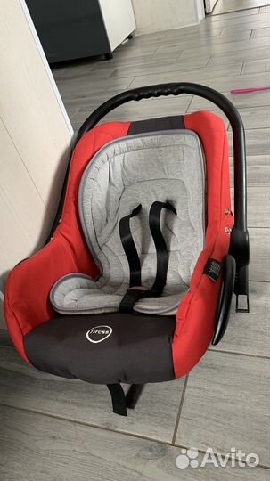 Коляска zippy tutis 3 в 1