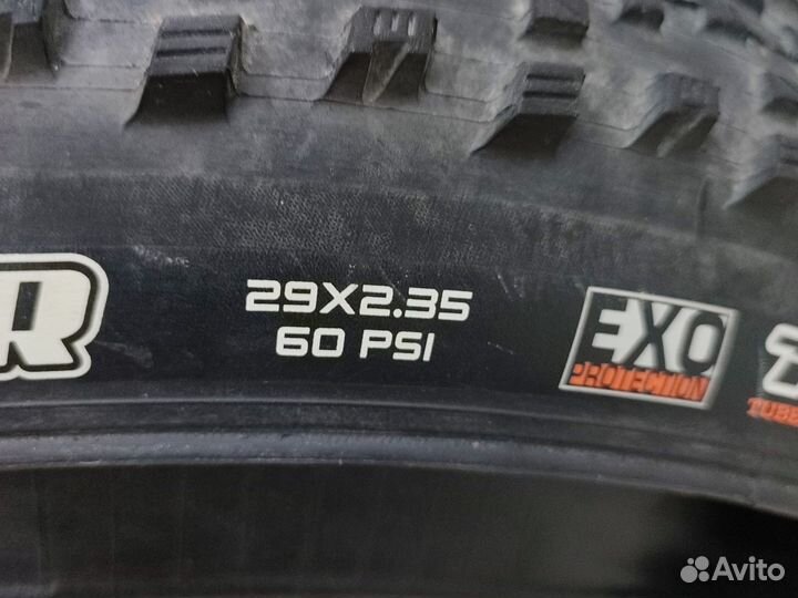 Покрышки Maxxis Forekaster 29*2.35
