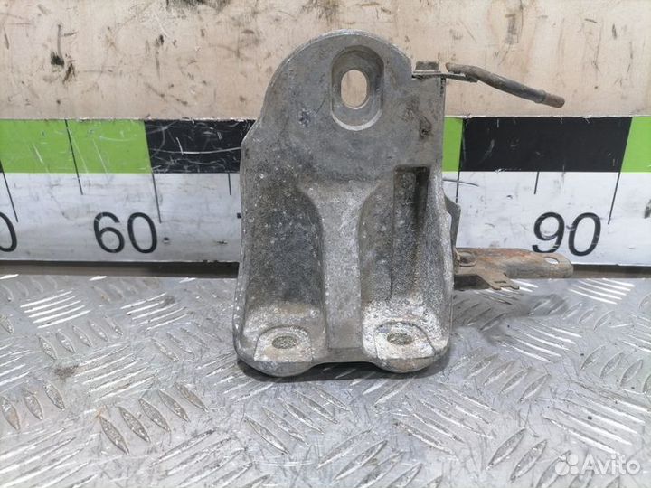 Кронштейн двигателя Nissan Teana j32