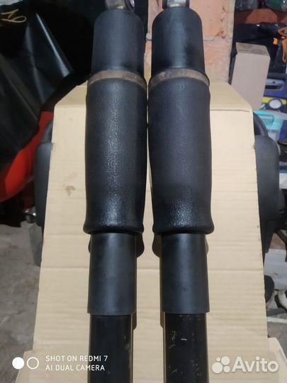 Амортизаторы задние tahoe escalade