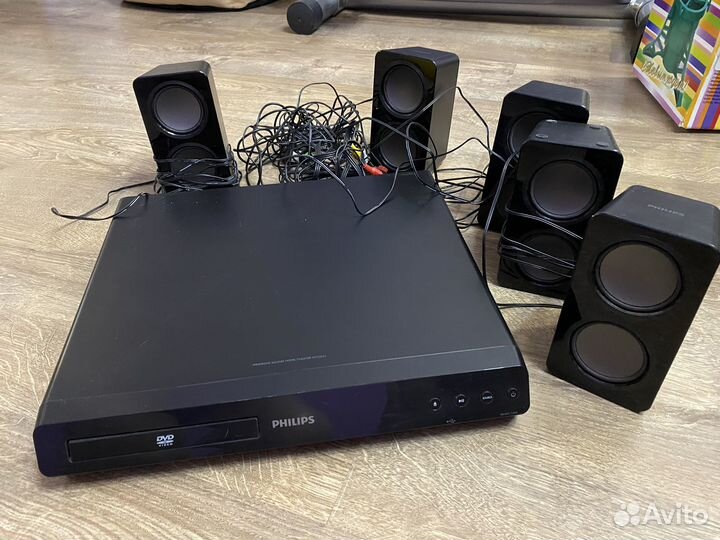 Музыкальный центр philips