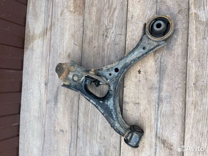 Рычаг передний правый Honda Civic 4D 1.3 2008