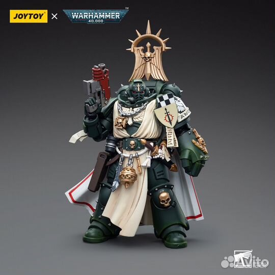 Фигурка Dark Angels Master with Power Fist