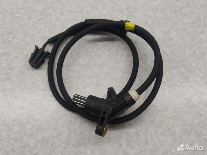 Датчик ABS VW Passat B3/B4