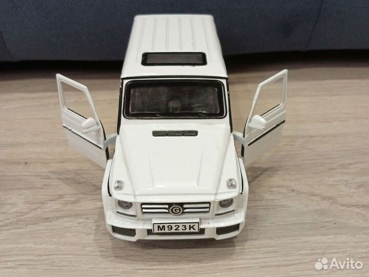 Модель автомобиля g-класс гелик