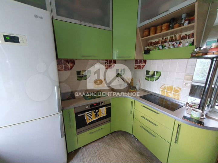 2-к. квартира, 41 м², 3/5 эт.